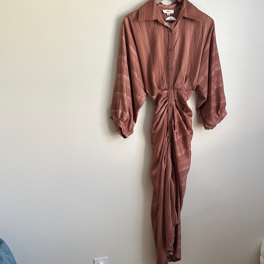 Entro Terracotta/Rust Button-Up Long Sleeve Dress with Tie Back - Picture 6 of 11